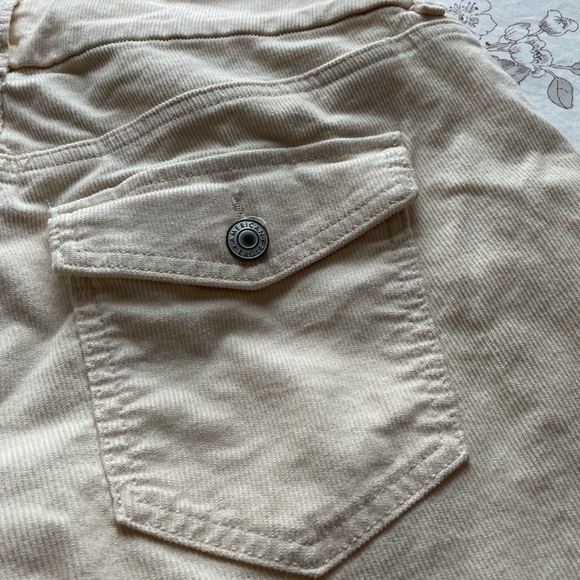 American Eagle Curvy High Rise Kick Boot Corduroy Pants Cream 10 Cottagecore - Picture 5 of 10